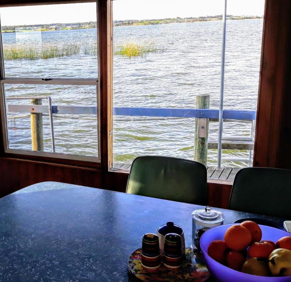 Ps Federal Retreat Paddle Steamer Ґулуа Екстер'єр фото