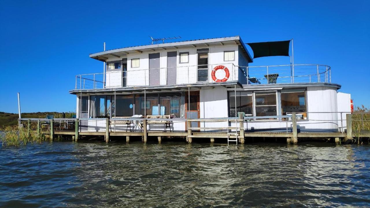 Ps Federal Retreat Paddle Steamer Ґулуа Екстер'єр фото