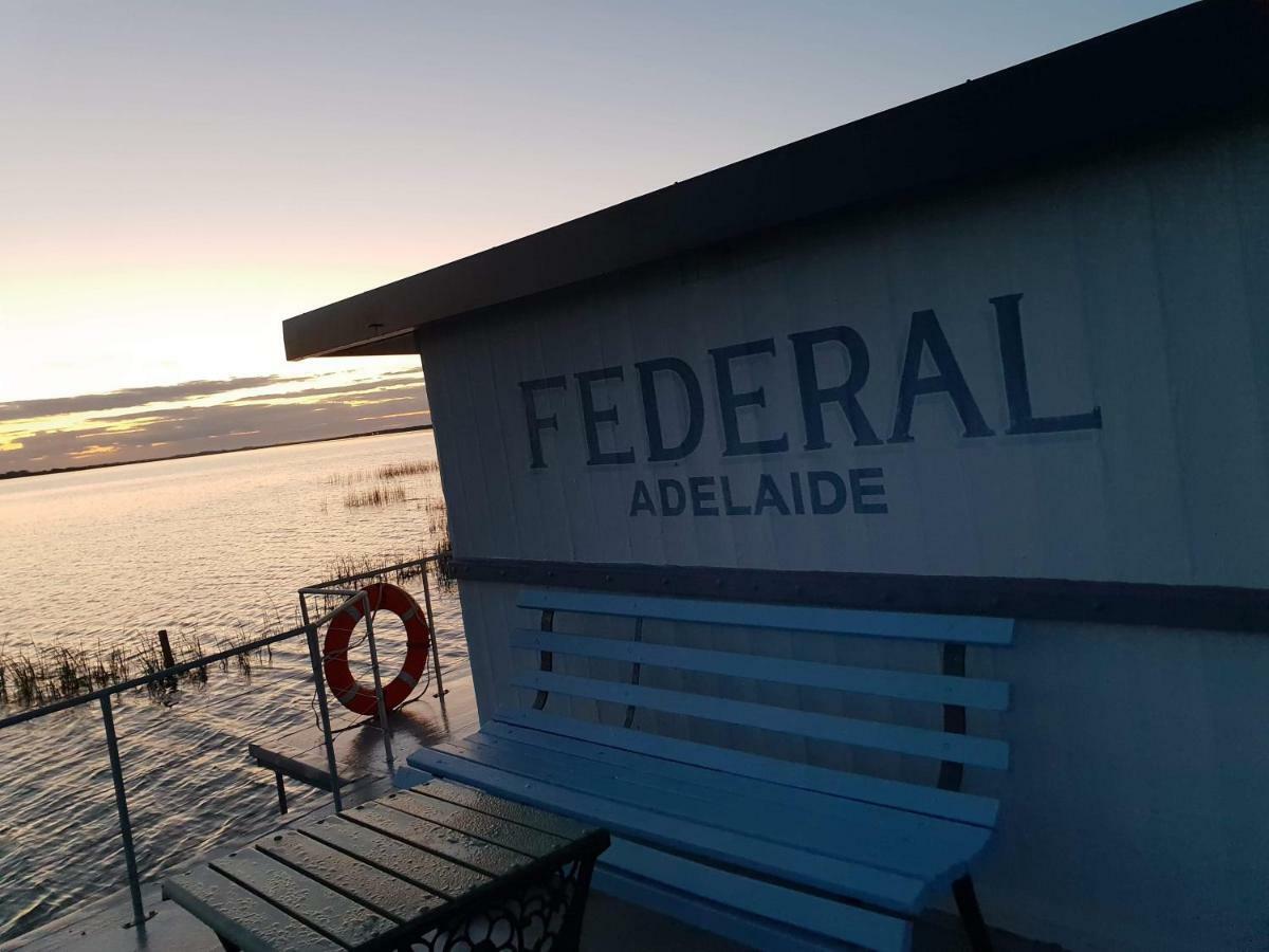 Ps Federal Retreat Paddle Steamer Ґулуа Екстер'єр фото